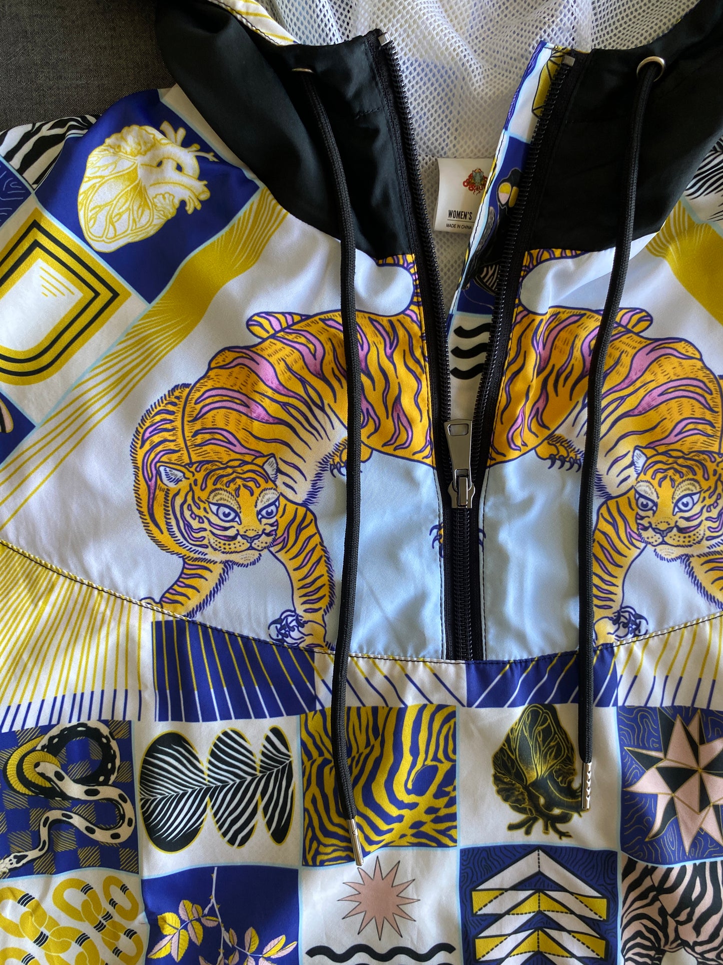 Tiger Chessboard Print Femme Cropped Windbreaker